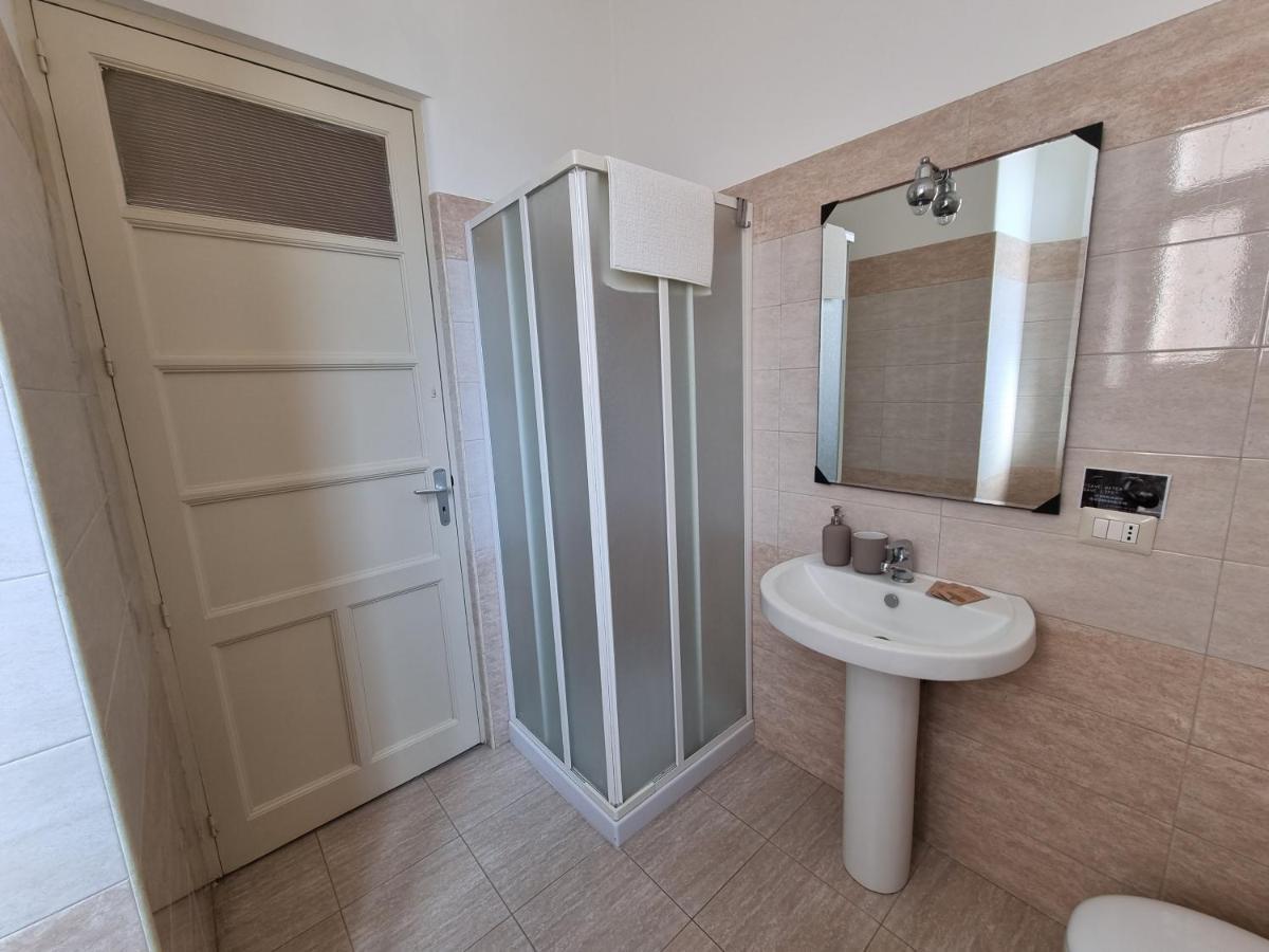 Etna Ocean Rooms Catania Bagian luar foto